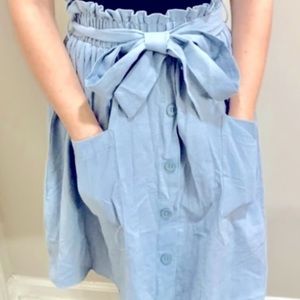 SHEIN NWT never worn full skirt with front pockets